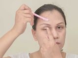 How To Use An Eyebrow Razor At Home For Quick Shaping & Plucking