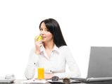 Smart & Easy Ways To Eat Healthy During Office Hours