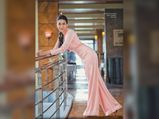Karisma Kapoor Appeared On A Magazine Cover And We Are Drooling Over Her
