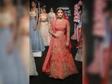 Lakme Fashion Week 2017: Elli Avram Turned Into A Royal Bride