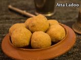 Atta Ladoo Recipe: How To Make Atte Ke Ladoo