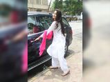 Jhanvi Kapoor's Dance Class Look Is Simply Graceful