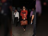 Kareena Kapoor's Airport Style Is Cool Or Not?
