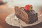 You Can Lose Weight By Eating Chocolate Cake!