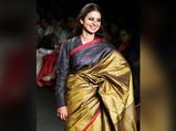 Manto Actress Rasika Dugal’s Humble Silk Sari At LFW 2018 Reminded Us Of Our Traditional Past
