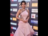 Shriya Saran's SIIMA 2018 Gown Blends Crisp Silhouette With Tulle Details