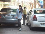 Kareena Kapoor Khan Spruced Up Her Gym Outfit With A Humble Shirt