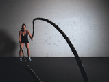 Want To Sculpt Your Abs And Lose Weight? Try These Battle Rope Workouts