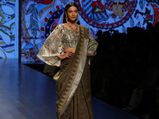 Gauhar Khan's Linen Sari And Hand-painted Madhubani Blouse Should Be Your New Office Dress Code