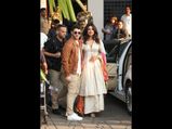 Priyanka & Nick's Airport Looks Are Minimal And Awesome
