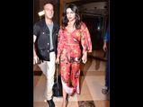Priyanka Chopra's Resort-wear Is Definitely A Travel Essential