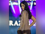 Kareena Kapoor Khan Oozes Oomph And Glamour As She Walks Down The Ramp