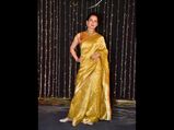Kangana Ranaut Gave Us A Golden Moment With Her Sari At Priyanka's Reception