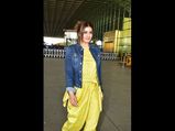 Raveena Tandon's Quirky Airport Look Can Be Even Aced By Shy Girls