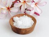 Best Ways To Use Camphor For Skin & Hair