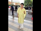 Janhvi Kapoor's Yellow Chikankari Suit Is For Fabric Enthusiasts