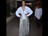 Wow! Sonam Kapoor Ahuja’s Party Outfit Is Cool And Peppy