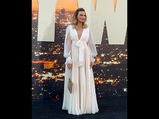 Margot Robbie Pays Tribute To '60s Fashion With Her Flowy And Delicate White Gown