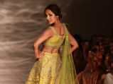 India Couture Week 2019: Malaika Arora Is A Sight To Behold In Her Gorgeous Green Lehenga