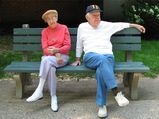 Living Apart Together: Reasons Why This Relationship Is So Popular Among Old Couples