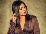 Get Priyanka Chopra’s Metallic Chocolate Brown Make-up Look With This Step-by-step Tutorial