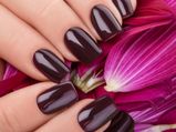 Acrylic Nails Vs Gel Nails: The Difference
