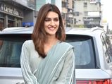Panipat Actress, Kriti Sanon's Sari And Sports Shoes Look Is What We Want To Nail