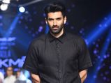 Lakme Fashion Week Summer Resort 2020: Aditya Roy Kapur Gives Ethnic Goals In An All Black Attire