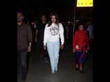 Priyanka Chopra Jonas Spotted In Casuals At The Airport And Will Be Seen Walking The Ramp Today