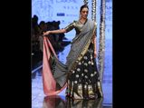 Lakme Fashion Week Summer Resort 2020: Tabu Graces The Ramp In Her Exquisite Traditional Outfit