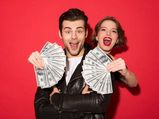 8 Money-Related Golden Rules To Follow When You Share Expenses With Your Partner