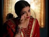 Aishwarya Rai Bachchan’s Finest Traditional Moments Decoded Since The Beginning Of Her Career