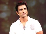Sonu Sood’s Initiative COVREG Aims To Create COVID-19 Vaccination Registration For Rural India