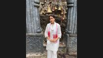 Sara Ali Khan’s Chikankari Suit And Gamosa Is Winning The Social Media