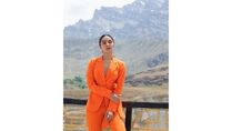 Shershaah Promotions: Kiara Advani Slays It In An Orange Pantsuit As She Promotes Her Movie In Kargil