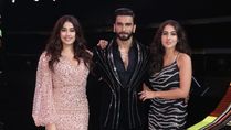 Sara Ali Khan And Janhvi Kapoor Doll Up In Party Dresses For Ranveer Singh’s Show, The Big Picture