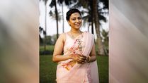 Swara Bhasker’s Pastel Floral Saree And Heavy Jewellery Look Is Winning Us