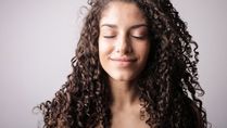 Essential Oils For Curly Hair: Yes, These Oils Are Specially Made For Your Curly Twirls