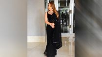 Iulia Vantur Is A Sensuous Lady In Black Saree (PICS)