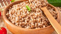 How To Prepare Heart-Healthy And Iron-Rich Buckwheat And Vegetable Khichdi