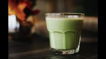 How To Prepare Green And Healthy Moringa Smoothie Recipe