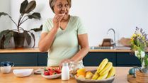 Menopause Snacks To Ease Hot Flashes That Doesn’t Cause Weight Gain