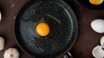 Vitamin D Deficiency: 5 Reasons Why You Should Eat Egg Yolks Every Week