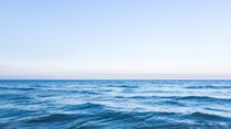 Why Does A Splash Of Seawater Can Sting Our Eyes While A Dip In Lake Doesn't? Let's Talk About Sea Salinity!
