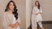 Mrunal Thakur's Ivory-Golden Kurta Set Is Ideal For Your Festive Look, Explore Her Desi Fashion Here!