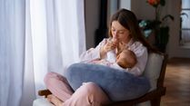 Baby Sleeps While Latching? Discover 5 Gentle, Effective Tips To Keep Feeding Smooth And Comfortable