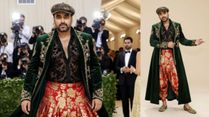 'Is This Real Or AI?' Pankaj Tripathi's Royal Red Dhoti Look Leaves Fans Collectively Gasping!