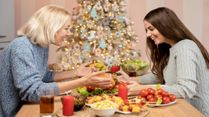 Healthy Christmas Plate: Festive Food Swaps That Keep Energy High And Bloating Low