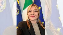 Italian PM Giorgia Meloni’s ‘Desi’ Look Wins Internet with Jhumkas