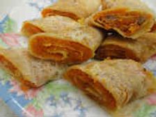  స్వీట్ గా చాలా టేస్టీగా క్యారెట్ హల్వా రోల్స్